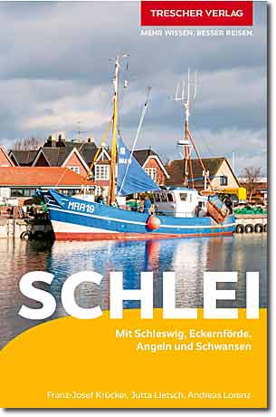 Buchcover des Trescher-Reiseführers Schlei mit einem blauen Fischerboot im Hafen vor historischen Gebäuden